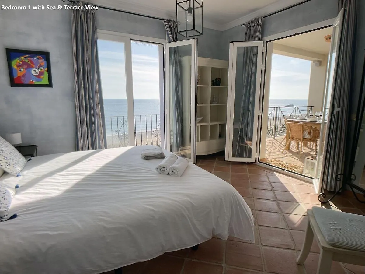 La Perla De La Bahia Apartment Casares Spain